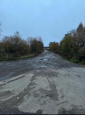 В Родниковском районе большегрузы загрязняют дорогу
